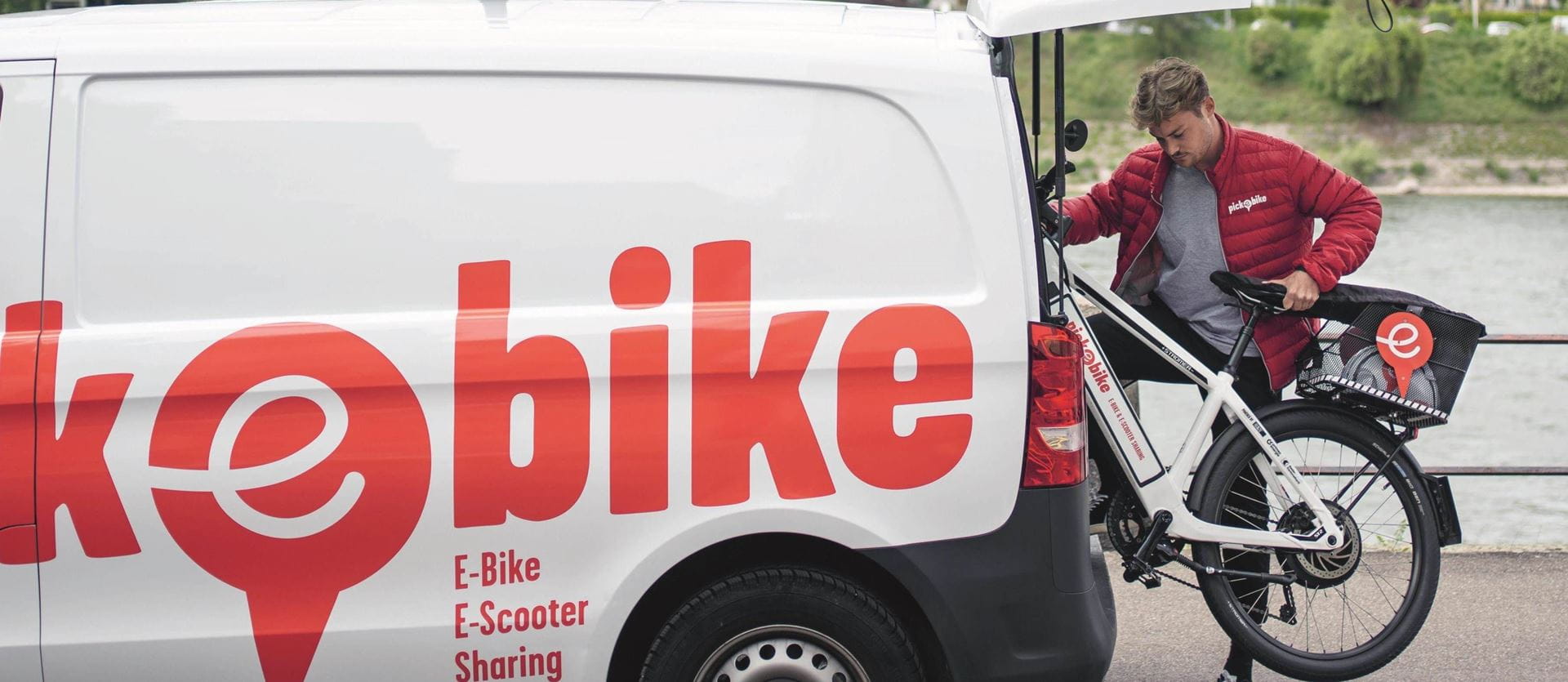 Pick-e-Bike Swapper lädt e-Bike zur Reparatur ein